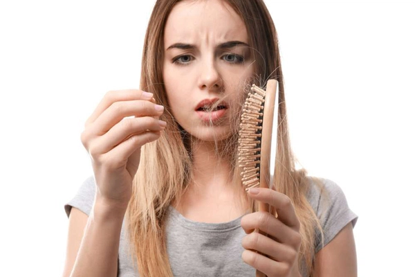 علت ریزش مو چیست