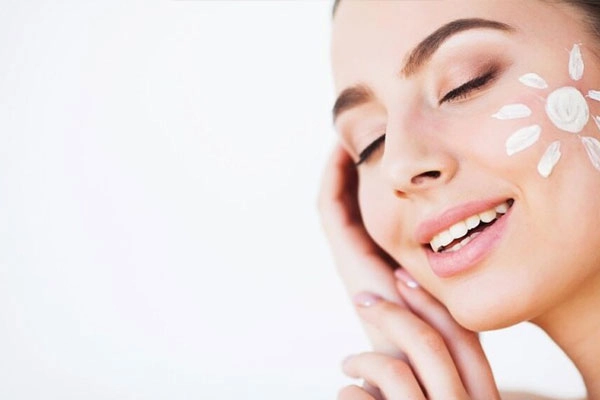 برترین کرم ضد آفتاب ایرانی برای پوست چرب